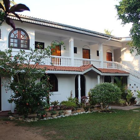 Hideaway Hikkaduwa Hotel Luaran gambar