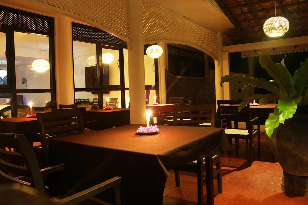 Hideaway Hikkaduwa Hotel Luaran gambar