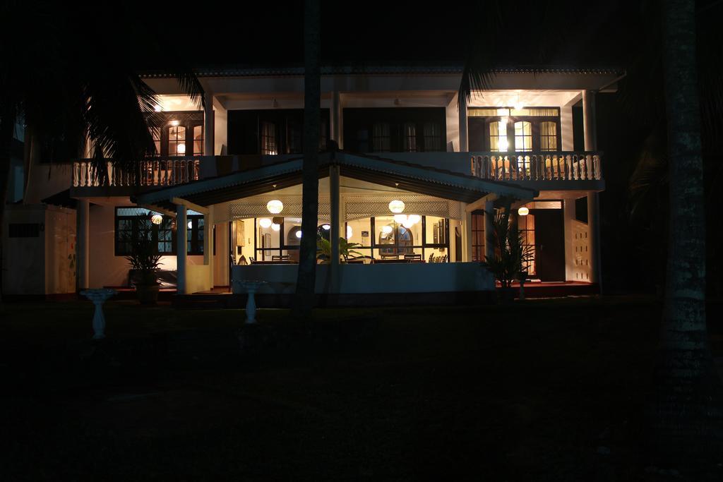 Hideaway Hikkaduwa Hotel Luaran gambar